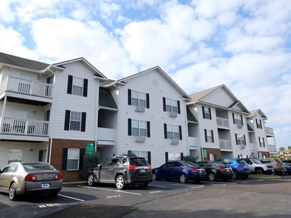 3rd image of 44 N McKinley Ave #207