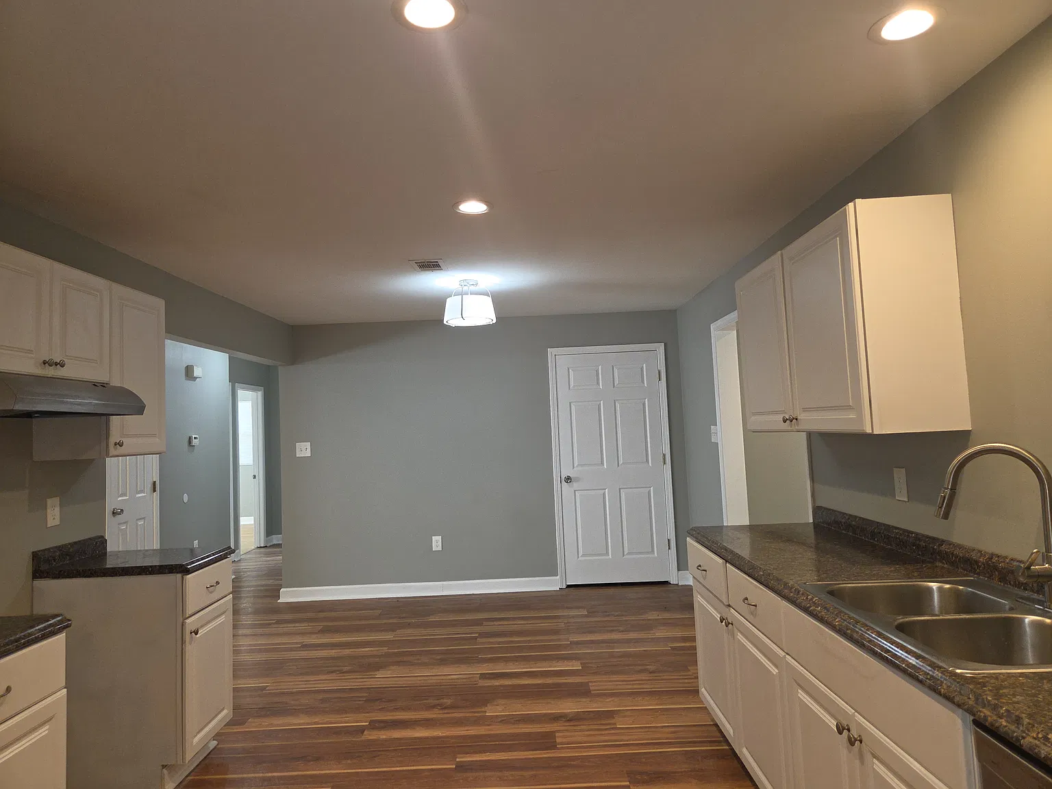 224 Raney Pl — Photo 4