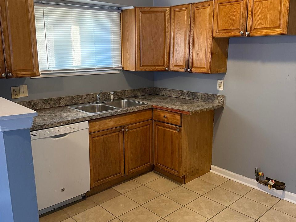3632 Michael Ave, photo 6