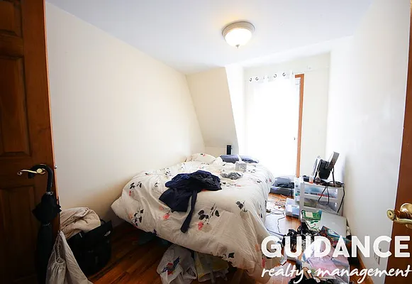 Rented by Guidance Realty Corp. | media 8