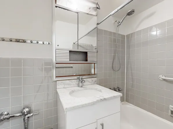 99-35 59th Avenue image 19 of 21