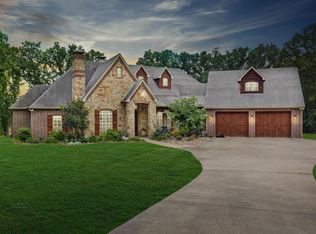 5200 County Road 3710, Athens, TX 75752