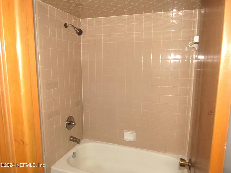 11722 Tanager Dr — Photo 9