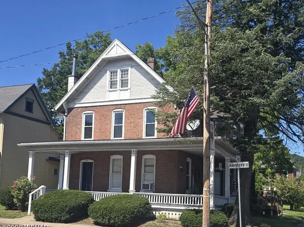 704 Allegheny St, Jersey Shore, PA 17740