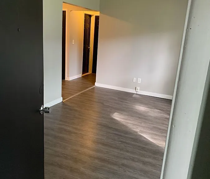 5640 Pardee Rd #1 — Photo 13