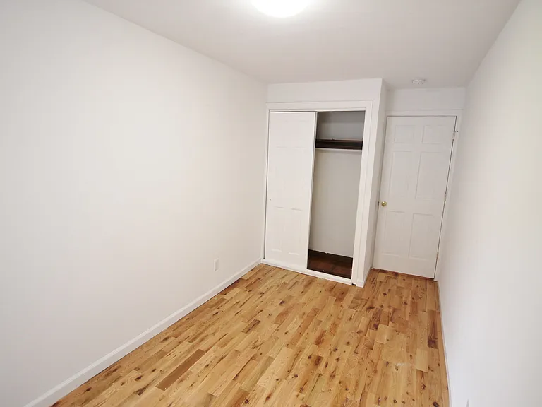 1562 3rd Ave #5 — Photo 5