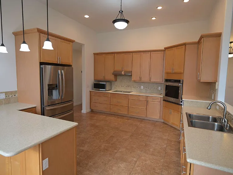 151 Quail Meadows Dr — Photo 8