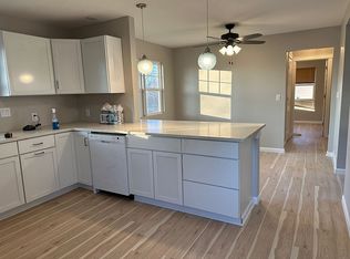 605 N J St, Indianola, IA 50125