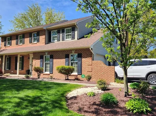 3748 E View Dr, Orefield, PA 18069