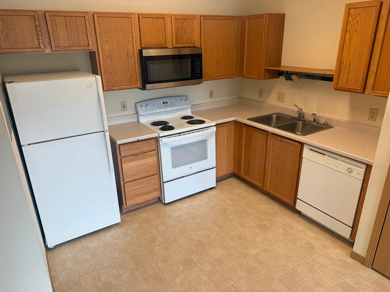 3505 Fallon St — Photo 4