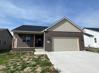 715 N Wakefield Ave, Valley Center, KS 67147