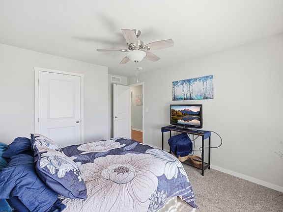 4th image of 4408 NW Northwood Dr