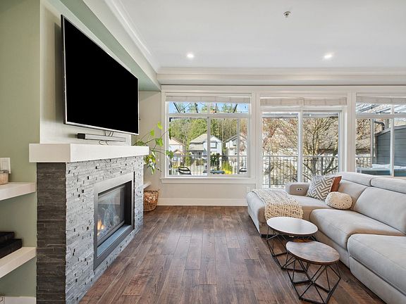 4th image of 11461 236th St #24