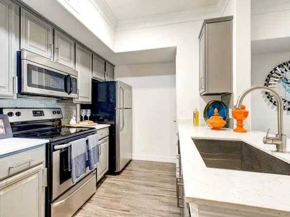 Landing at Round Rock