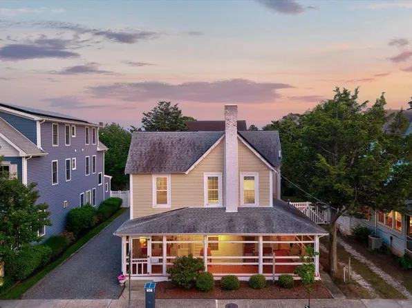 16 Delaware Ave, Rehoboth Beach, DE 19971