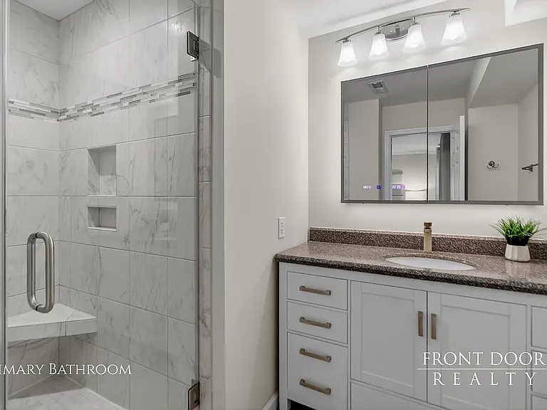 1724 Villa Maison — Photo 12