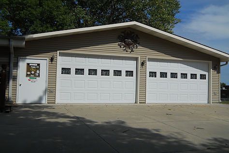 3rd image of 91 Mulberry Cir