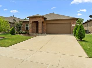 1904 Kachina Lodge Rd, Fort Worth, TX 76131