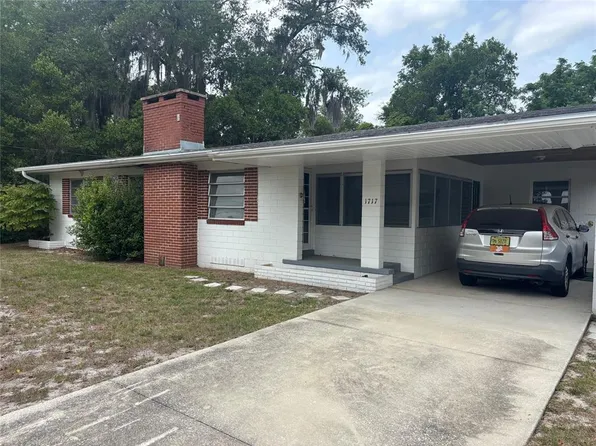 1717 Pine Ave, Deland, FL 32724