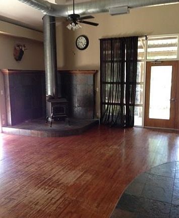 3rd image of 188 Dos Cortes