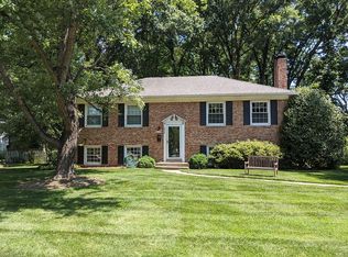 1804 Cool Spring Dr, Alexandria, VA 22308