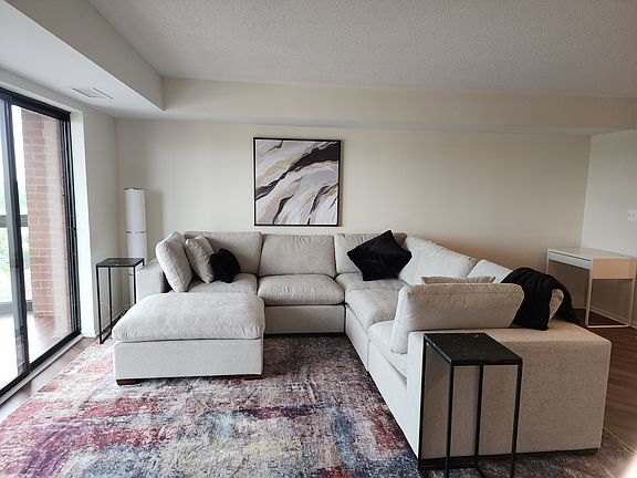 3rd image of 900 N Stafford St APT 2225