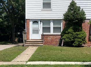 21971 S Lake Shore Blvd, Euclid, OH 44123