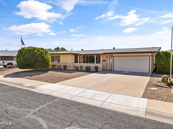 2nd image of 10207 W CUMBERLAND Drive