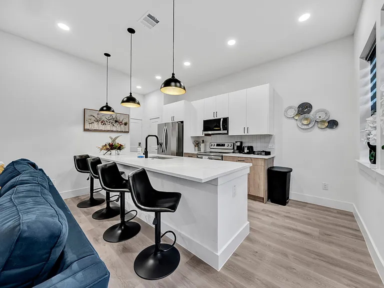 7344 Amour Vallon Pl — Photo 8