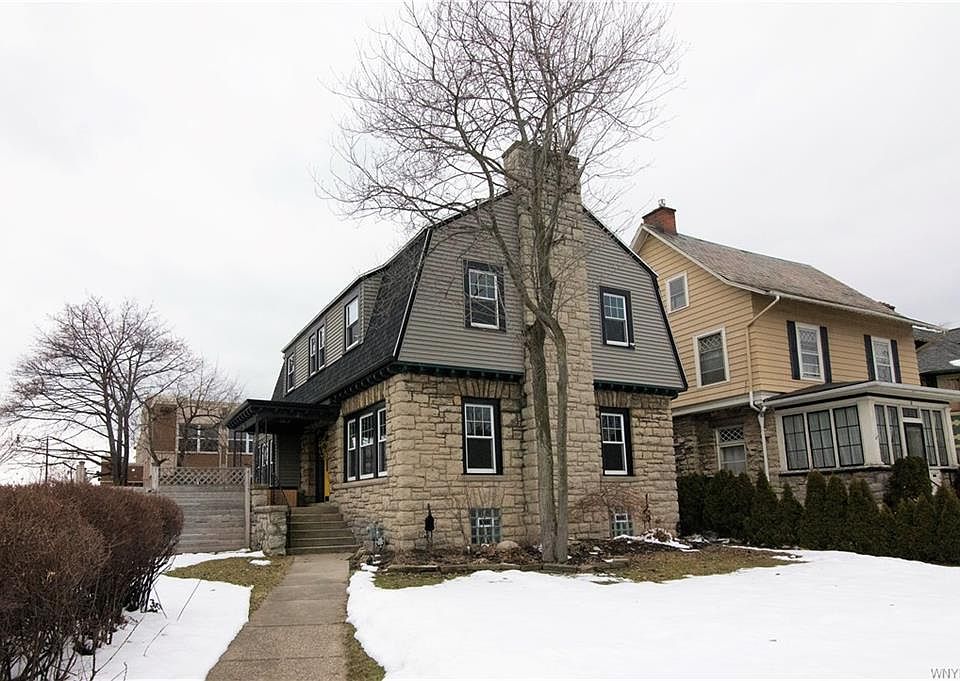 1st image of 2 Willowlawn St