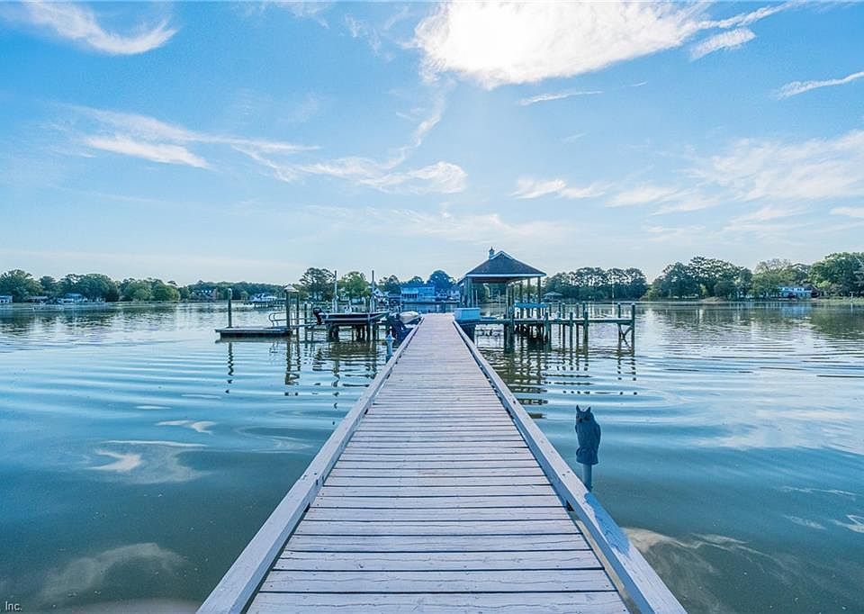 1st image of 106 Ocean Breeze Dr
