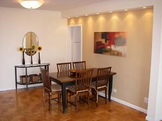 Sold by Corcoran | media 6