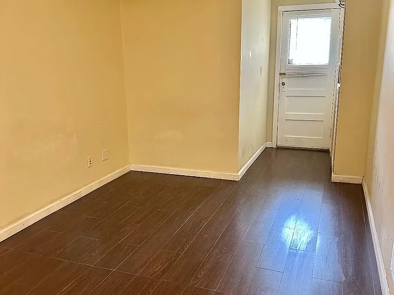 92 Middlefield Dr #A — Photo 2