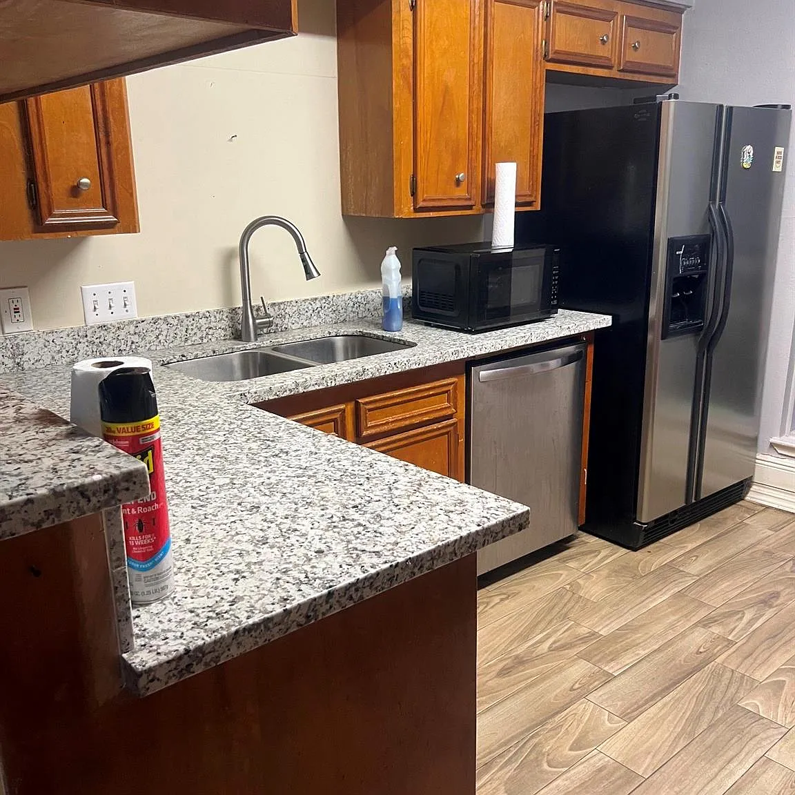 2 bed, 1.5 bath, 1280 sqft, $1,375 — Photo 3