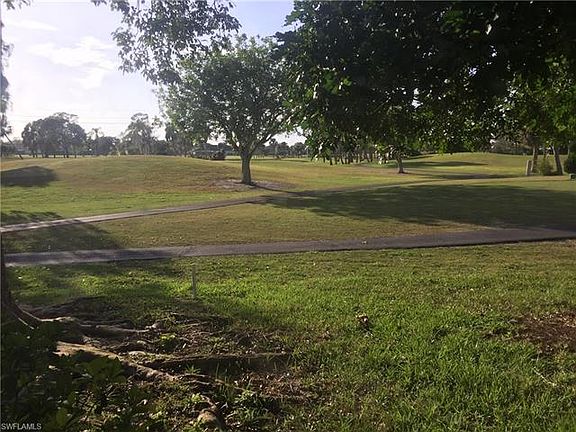 5th image of 7026 Foxfire Dr #18-A