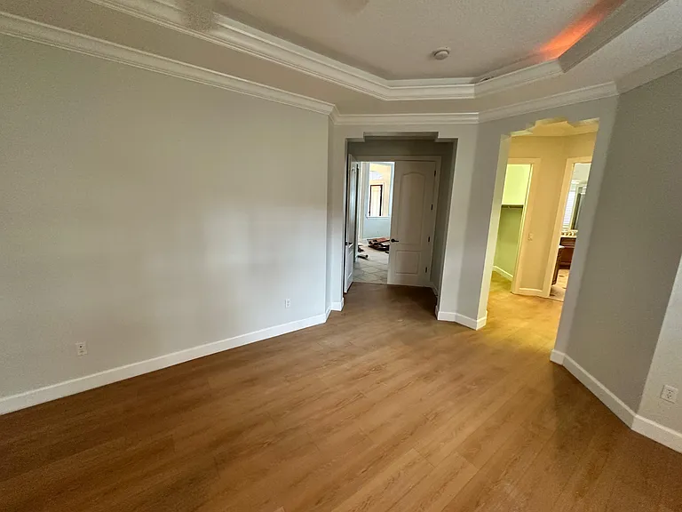 8122 Whitford Ct — Photo 28