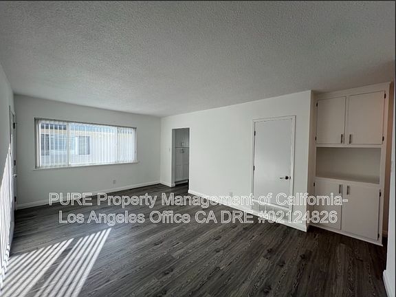 3rd image of 4363 W 136th St #D