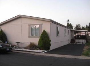 8250 SE Poppy St, Milwaukie, OR 97267