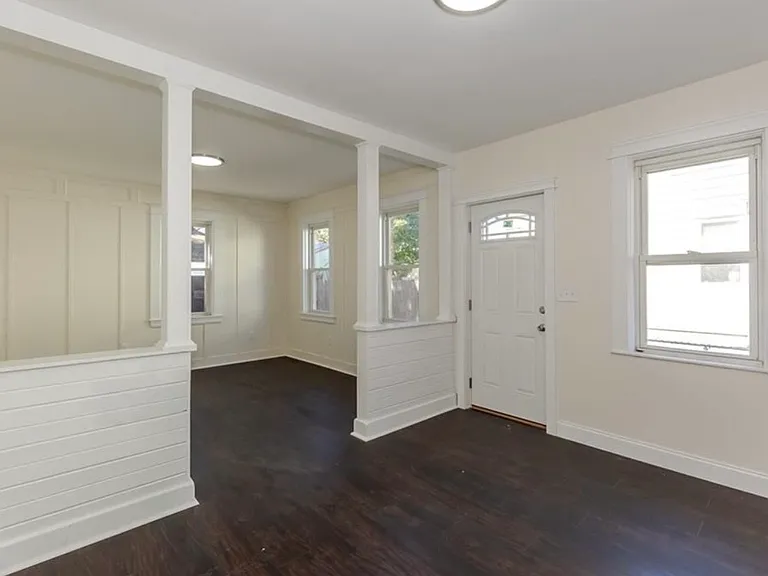 73-75 Maple Ave #1 — Photo 5