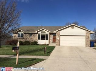 443 S Evergreen Dr, Seward, NE 68434