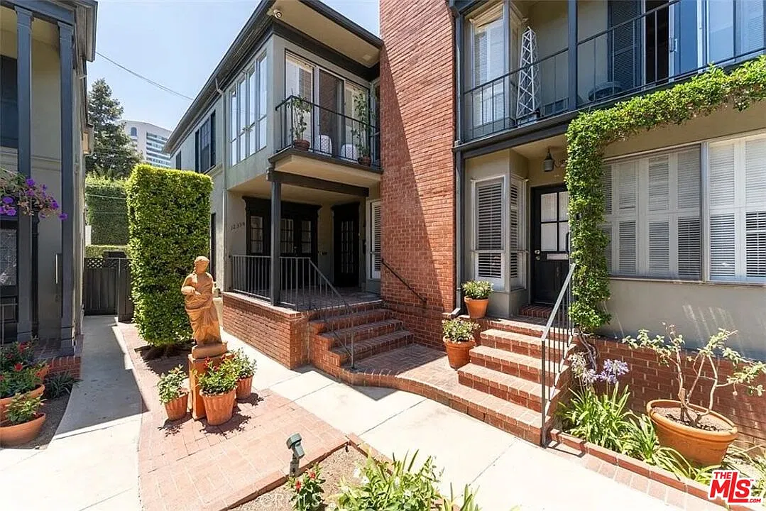 1245 S Beverly Glen Blvd — Photo 1
