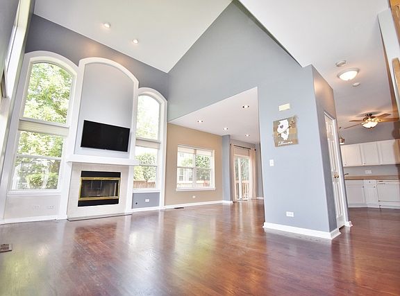 4th image of 9301 Forest Glen Ct