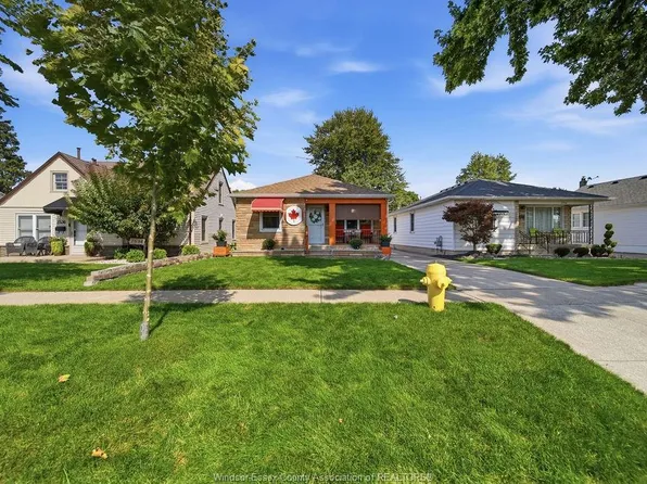2540 Chandler Rd, Windsor, ON N8W 4B1
