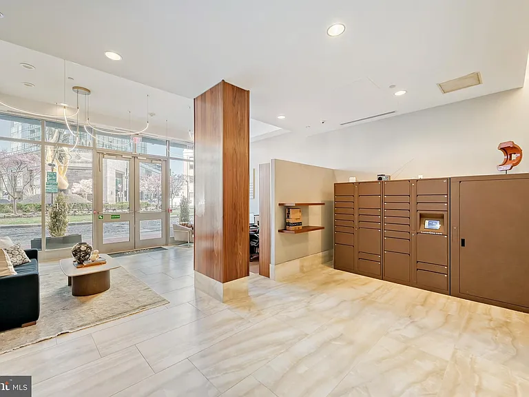 675 President St #1501 — Photo 30