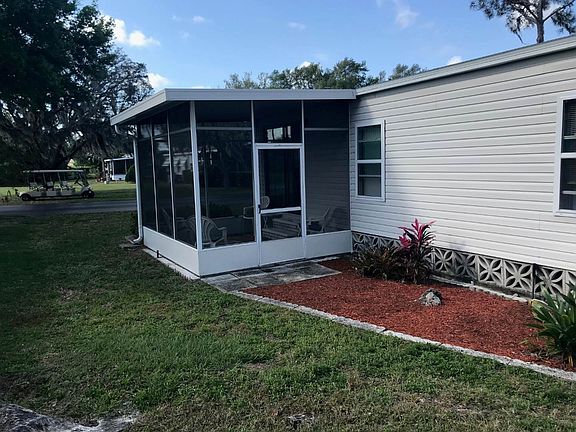 4th image of 133 Oak Tree Blvd
