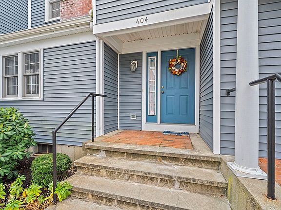 4th image of 501 Auburn St APT 404