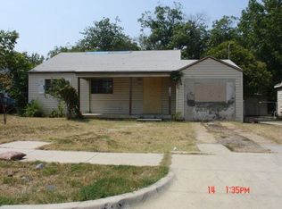 912 Sargent St, Fort Worth, TX 76103