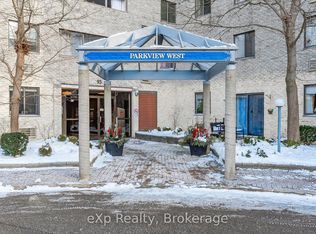 93 Westwood Rd #301, Guelph, ON N1H7J7