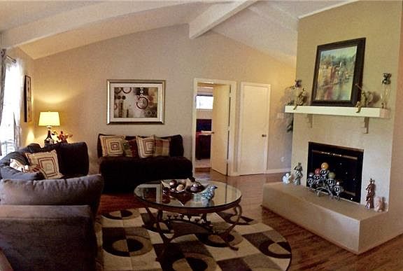 4th image of 808 Murl Dr