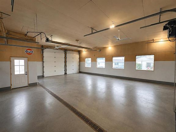 2nd image of 5216 E 51st Ave